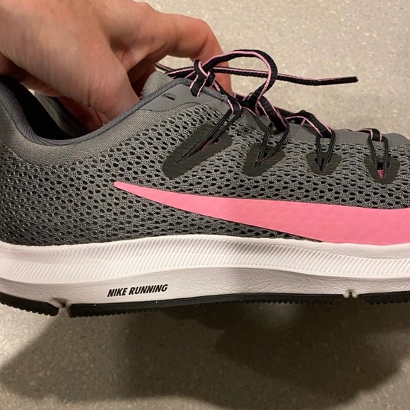 Nike Quest Women’s Running Shoes - Picture 8 of 10
